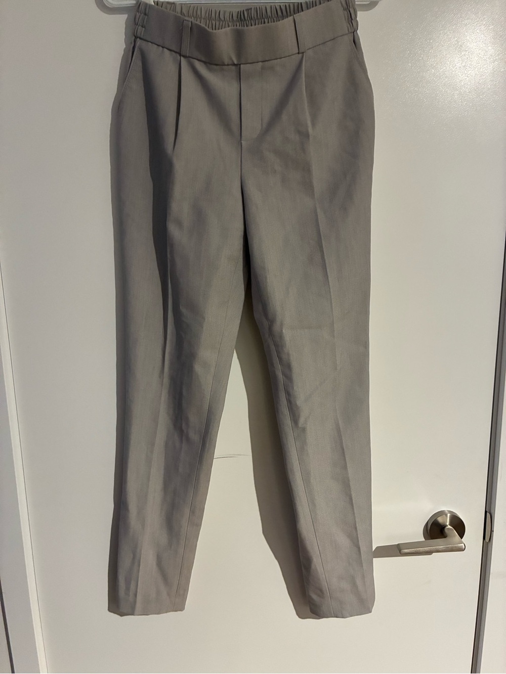 Suzy Shier Light Gray Straight Leg Women's Pants